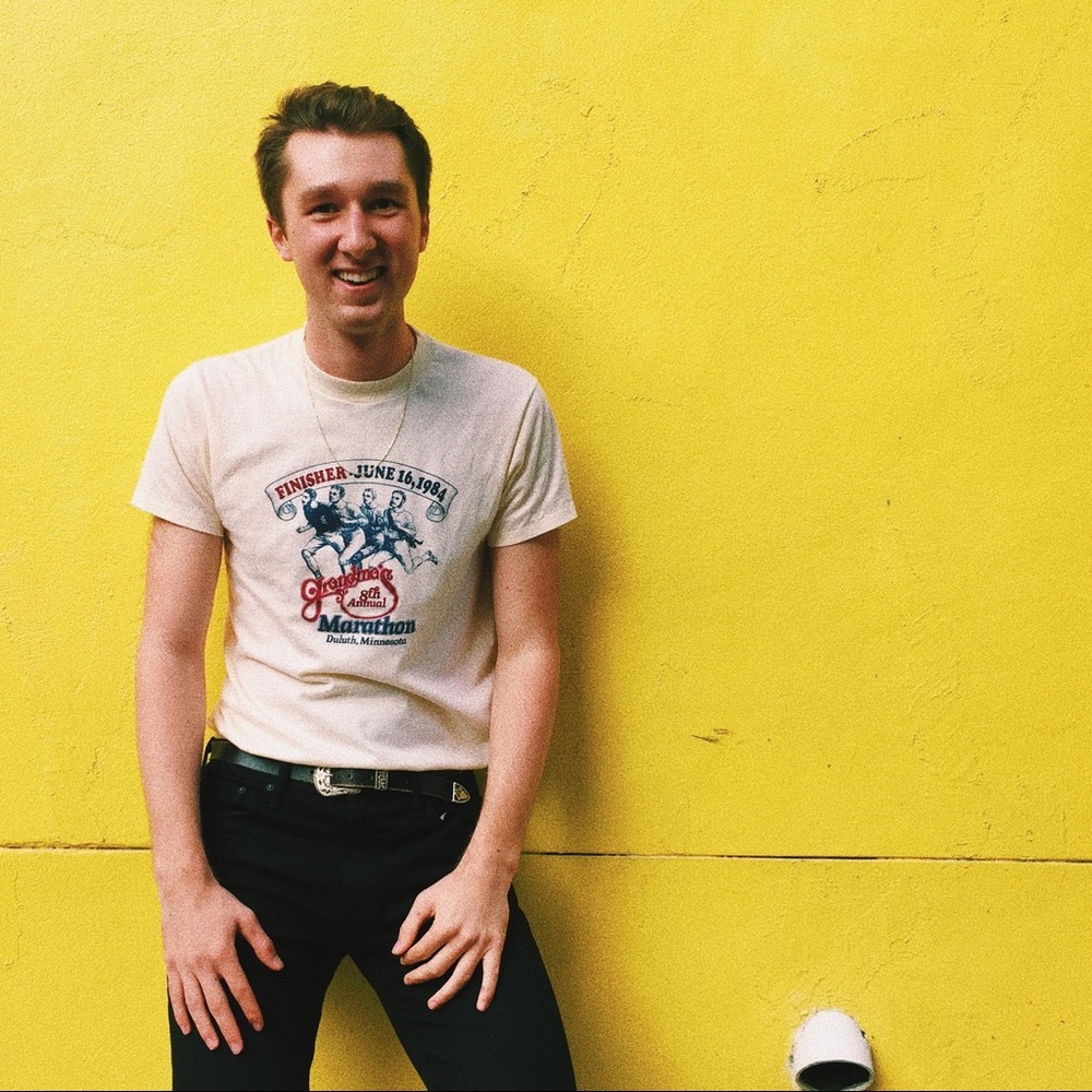 MEN’S VINTAGE MARATHON SHIRT